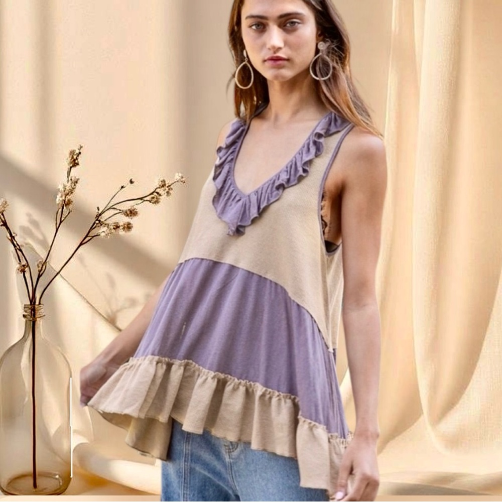 POL Two-Tone Ruffle Hem Tank Top | Soft Boho Layered Look - Picture 4 of 5